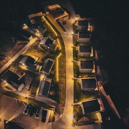 Moon Village Comarnic Sinaia Bagian luar foto